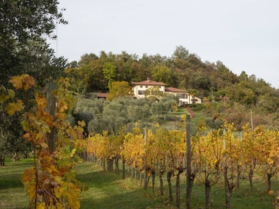 Casa in vendita in Salò, Italia