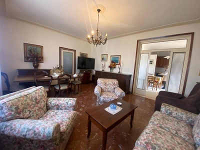 Casa indipendente in vendita 3 Stanze da letto a San Giuliano Terme