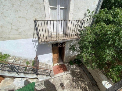 Casa indipendente in vendita 4 Stanze da letto a San Benedetto In Perillis