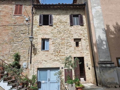 Casa semi indipendente in vendita 2 Stanze da letto a Perugia