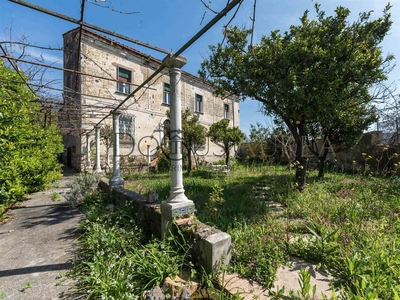 Casa singola ristrutturata in zona Matierno a Salerno