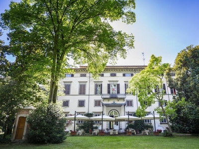 Hotel in vendita 41 Stanze da letto a Lucca