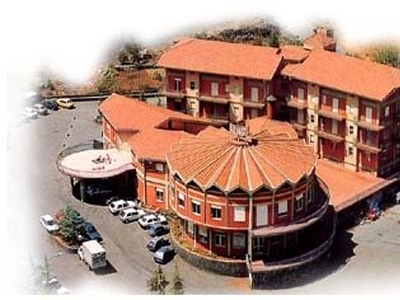 Hotel in vendita 60 Stanze da letto a Nicolosi