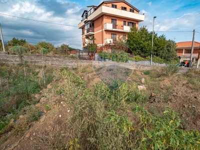 Terreno agricolo in vendita a San Giovanni La Punta