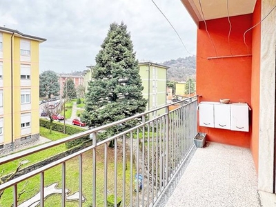 Trilocale in Vendita a Bergamo, zona Valtesse, 105'000€, 95 m²
