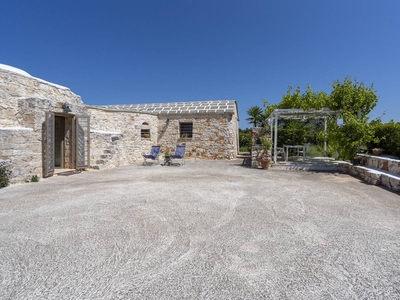 Trullo 'Ramunno' con terrazza privata e giardino privato