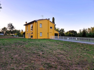 Villa in vendita 3 Stanze da letto a Castelfranco Di Sotto