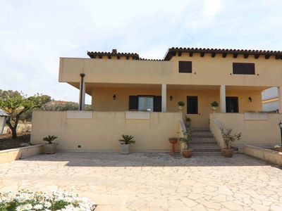 Villa in vendita 3 Stanze da letto a Ragusa