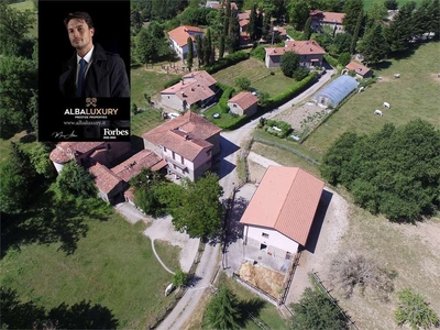 Villa in vendita 30 Stanze da letto a Pieve Santo Stefano