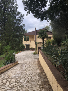 Villa in vendita 4 Stanze da letto a Guidonia Montecelio