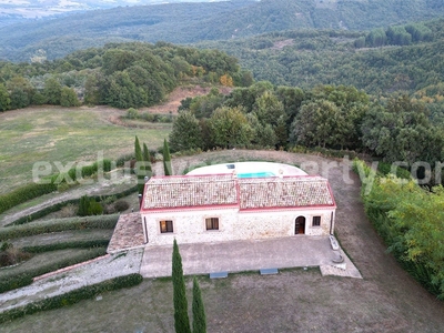 Villa in vendita 5 Stanze da letto a Carunchio