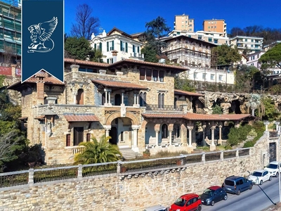 Villa in vendita 5 Stanze da letto a Genova