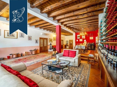 Villa in vendita 5 Stanze da letto a Pianello Val Tidone