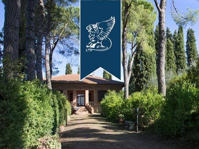 Villa in vendita 5 Stanze da letto a San Gimignano