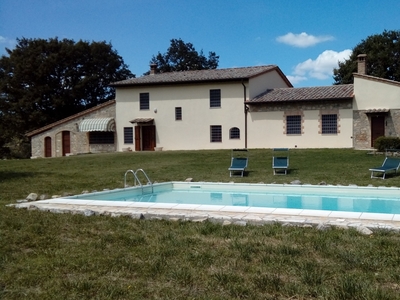 Villa in vendita 5 Stanze da letto a Sarteano