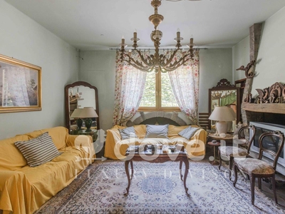 Villa in vendita 5 Stanze da letto a Sasso Marconi