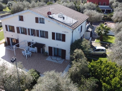 Villa in Vendita a Sassari, zona Periferia, 610'000€, 484 m²