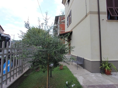 Appartamento con giardino, La Spezia migliarina
