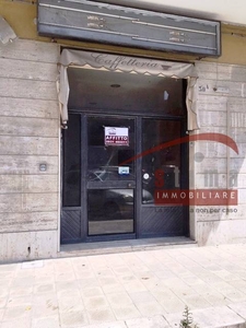 Locale commerciale in affitto, Siracusa filisto