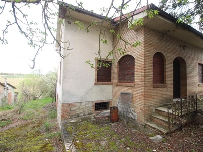 Villa con giardino, Monteroni d'Arbia radi