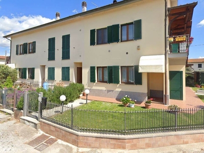 Appartamento in vendita a Cortona Arezzo Montecchio