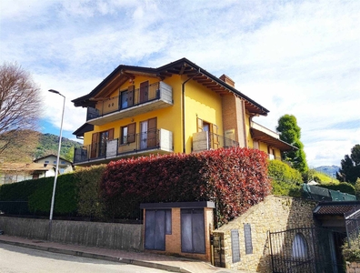 Appartamento in vendita a Fiorano Al Serio Bergamo