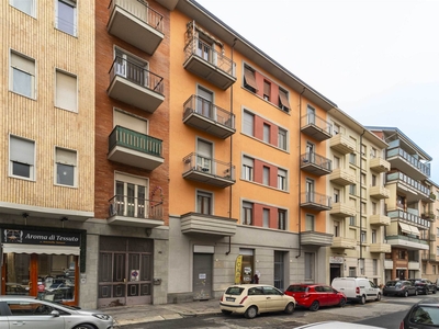 Appartamento in vendita a Torino Borgata Vittoria