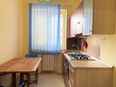 Bilocale in Affitto a Catanzaro, zona Lungomare, 500€, 75 m², arredato