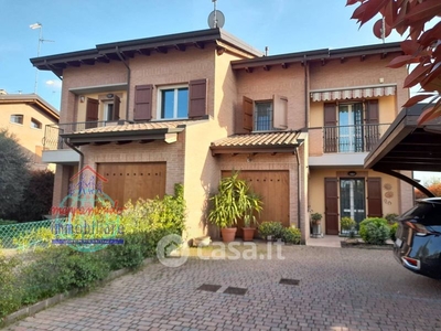 Casa Bi/Trifamiliare in vendita Via Leonilde Iotti 32, Valsamoggia