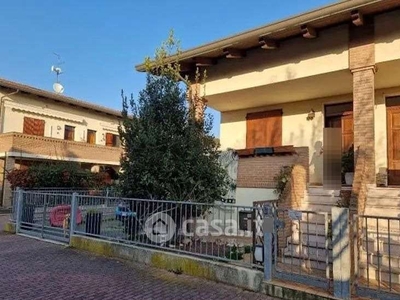 Casa Bi/Trifamiliare in vendita Via Sauro Babini , Ravenna