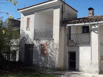 Casa Indipendente in Vendita ad Casalincontrada - 65000 Euro