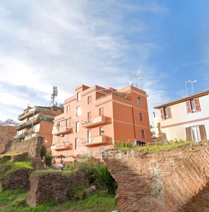 Casa indipendente in vendita Via Sette Martiri , Tuoro sul Trasimeno