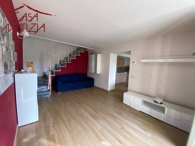 Casa Semi Indipendente in Vendita a Lucca, zona Pontetetto, 190'000€, 100 m²