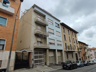 Trilocale in Affitto a Torino, 700€, 65 m², arredato