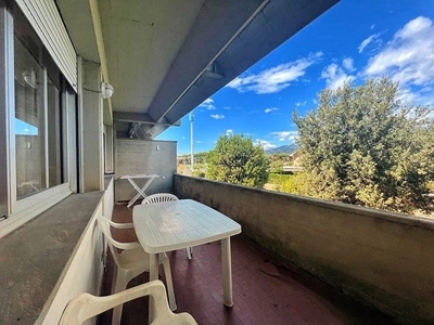 Trilocale in Vendita a Massa, zona Marina di Massa, 245'000€, 65 m², arredato