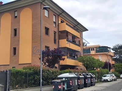 Trilocale in Vendita a Rimini, zona San Giuliano, 260'000€, 79 m², con Box