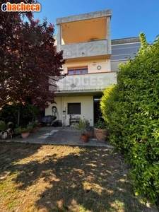 Villa a Cavriglia di 110..