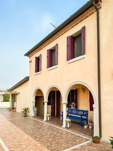 Villa in ottime condizioni in zona Monigo,s. Bona,s. Pelajo a Treviso
