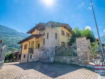 villa in vendita a Malonno