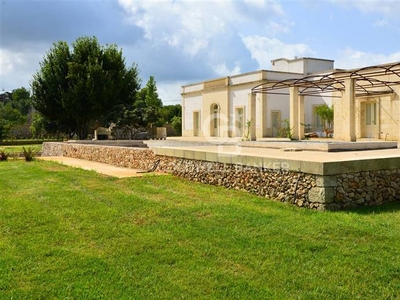 Villa in Via Elio Nisi a Maglie