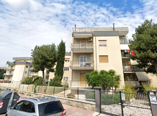 Appartamento di 5 vani /141 mq a Bari - San Pasquale alta