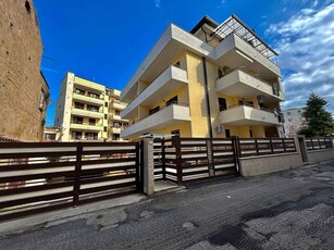 Appartamento in vendita a Caserta, Via Sant'Antonio , 25 - Caserta, CE