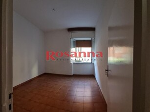 Appartamento in Vendita a Livorno, 148'000€, 88 m²