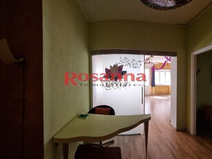 Appartamento in Vendita a Livorno, 175'000€, 140 m², arredato