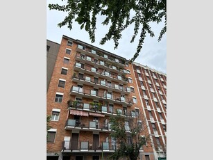 Appartamento in Vendita a Milano, zona Sempione, 695'000€, 140 m²