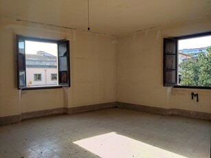 Appartamento in Vendita a Oristano, 500'000€, 305 m²