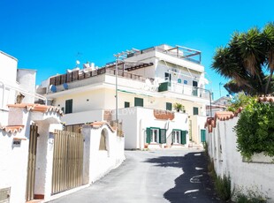 Appartamento indipendente in vendita a Santa Marinella - Zona: Centro