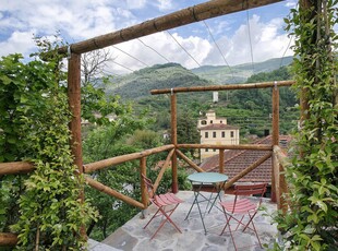 Appartamento 'La Casa Di Betta' con vista sulle montagne, Wi-Fi e aria condizionata