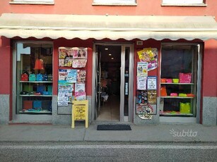 Attività / Licenza in vendita a Buttigliera d'Asti