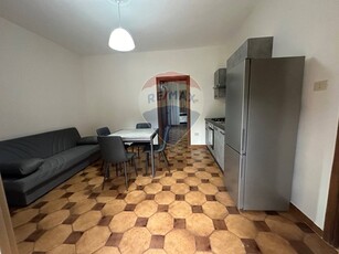 Bilocale in Affitto a Benevento, 450€, 60 m²